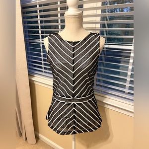 Antonio Melani Sleeveless Overlay Black and White Top Size Small